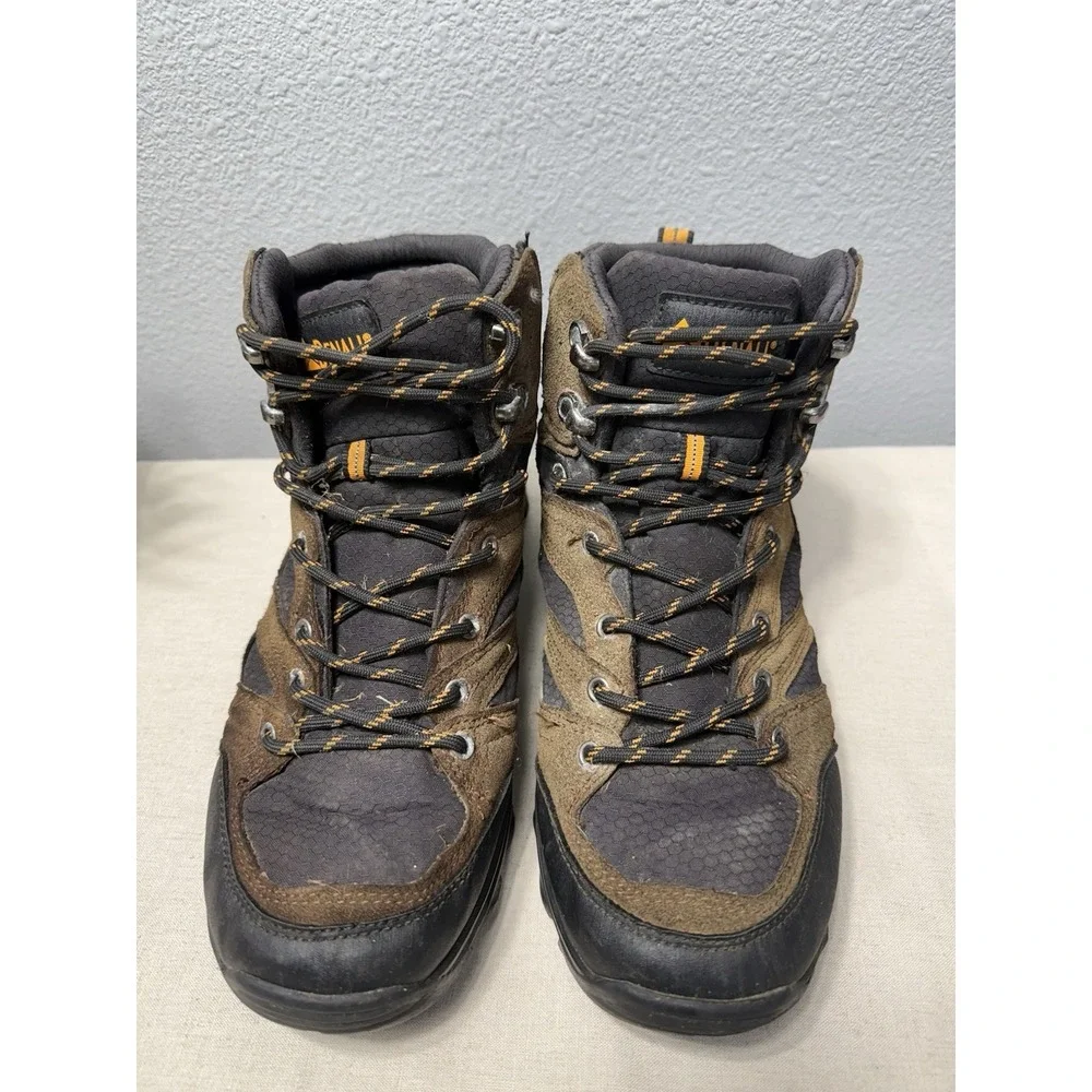 Denali Hiking Boots Men's Size 9.5 Tan/Brown Leather Outback Waterproof Gore-Tex